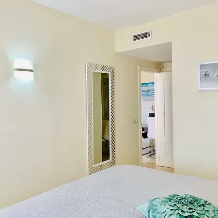 Balcon De Sierra Cortina! Panoramic Sea View ! Appartement